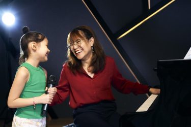 Aureus Lifestyle Photos